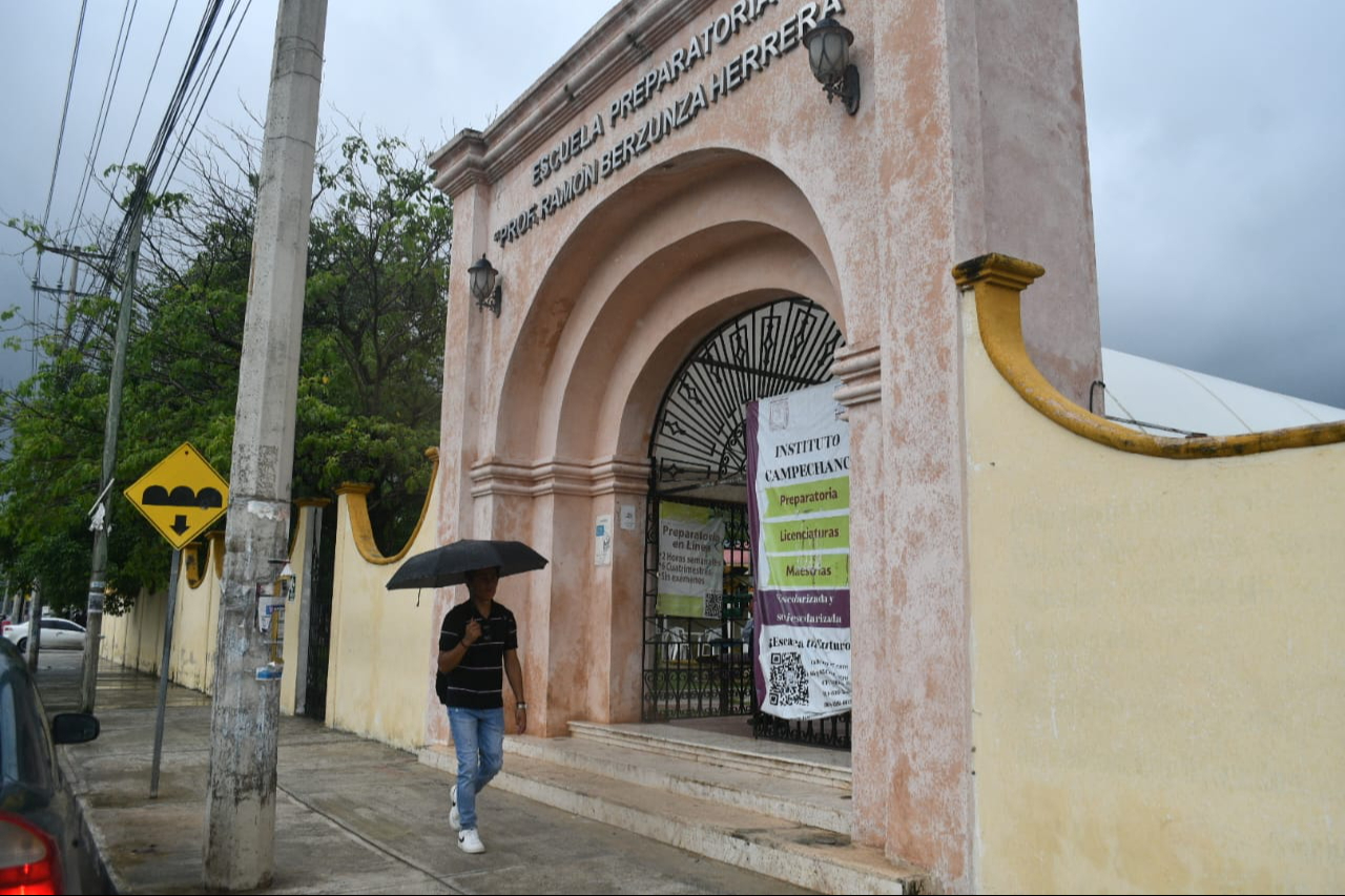 Alerta amarilla por peligro moderado en Calkiní, Dzitbalché, Hecelchakán y Tenabo; alerta verde y azul en otros municipios Alerta amarilla por peligro moderado en Calkiní, Dzitbalché, Hecelchakán y Tenabo; alerta verde y azul en otros municipios