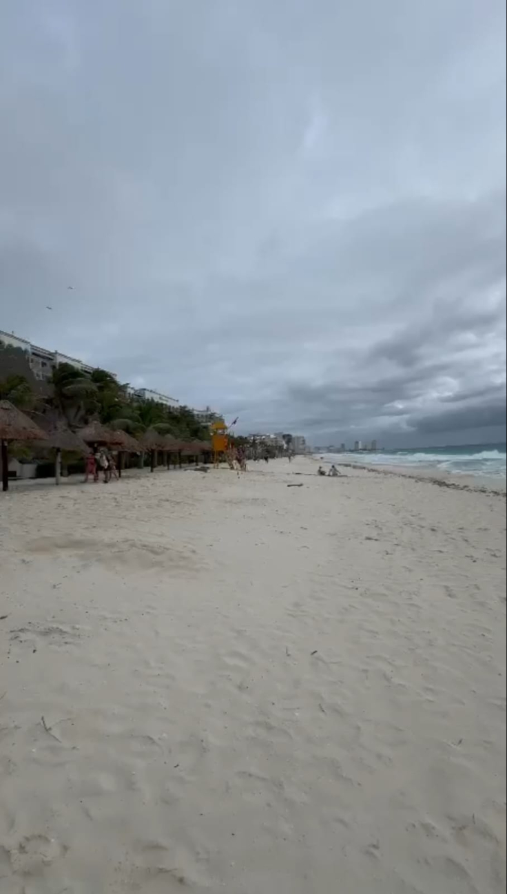 Huracán “Milton": Así amanece la Zona Hotelera con Alerta Amarilla Huracán “Milton": Así amanece la Zona Hotelera con Alerta Amarilla