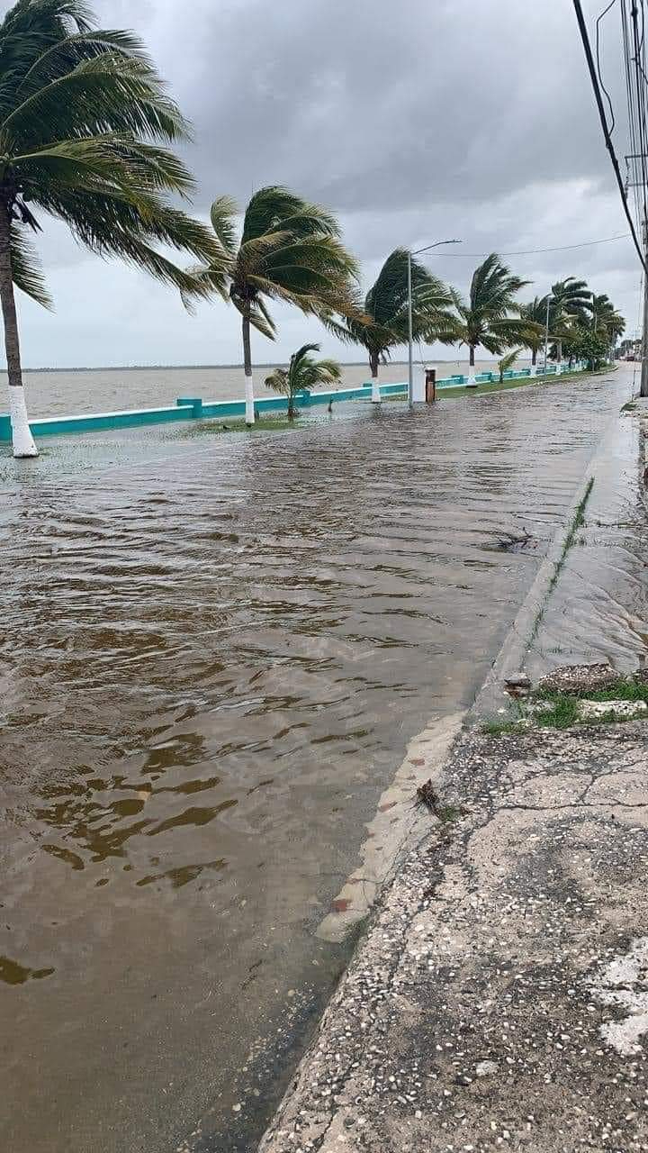 Protección civil recorre zonas afectadas Protección civil recorre zonas afectadas