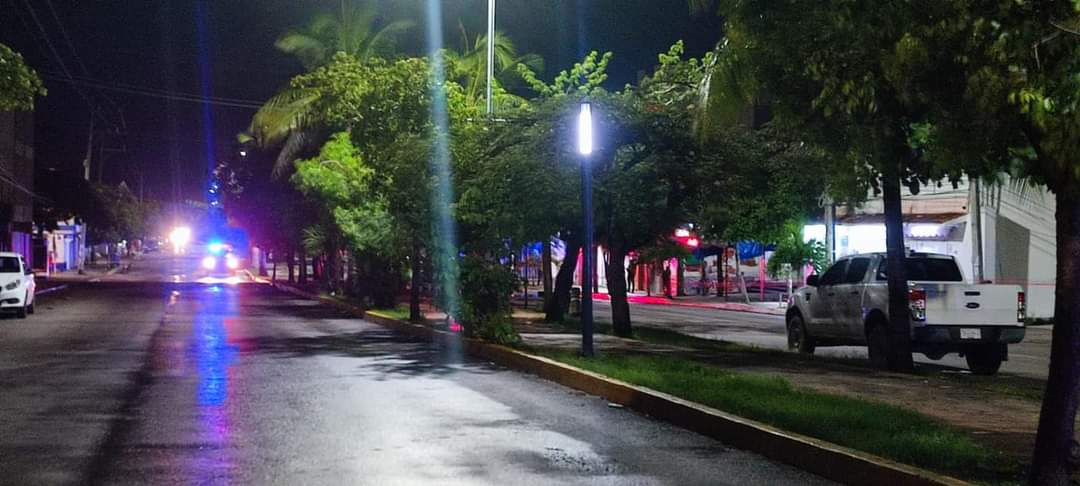 Vecinos confirmaron que los sujetos responsables llegaron en la madrugada Vecinos confirmaron que los sujetos responsables llegaron en la madrugada