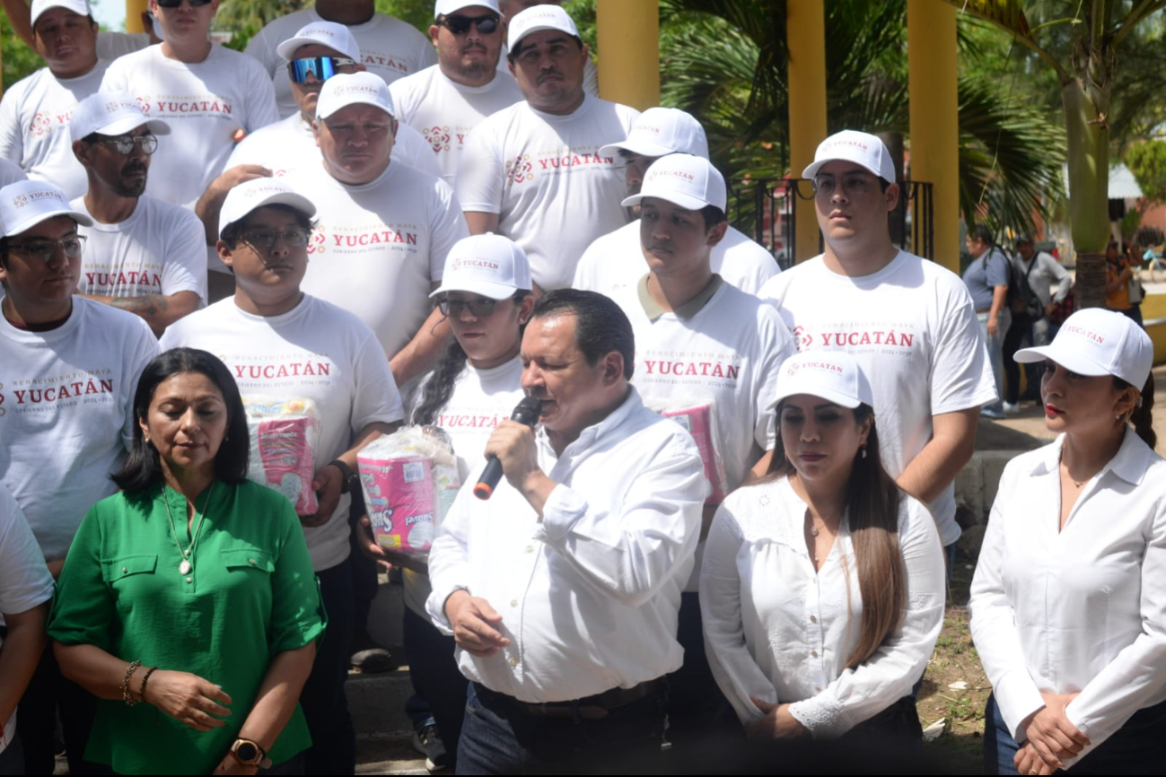 Dialogó con los residentes locales y confirmó que Sisal no sufrió graves daños Dialogó con los residentes locales y confirmó que Sisal no sufrió graves daños