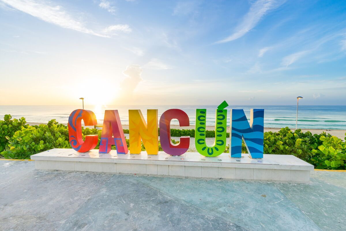 Letras de Cancún en Punta Nizuc Letras de Cancún en Punta Nizuc