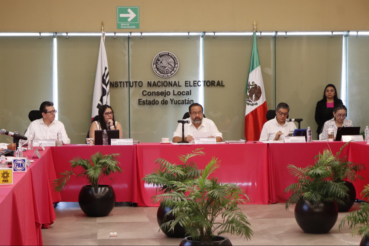 Para los sufragios extraordinarias se prevé instalar 50 mesas de votación: 33 se colocarán en Izamal y 17 en Chichimilá Para los sufragios extraordinarias se prevé instalar 50 mesas de votación: 33 se colocarán en Izamal y 17 en Chichimilá