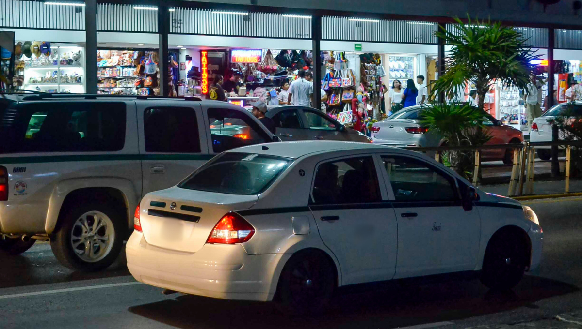 El mes pasado, un taxista drogó, secuestró y violó a una joven universitaria