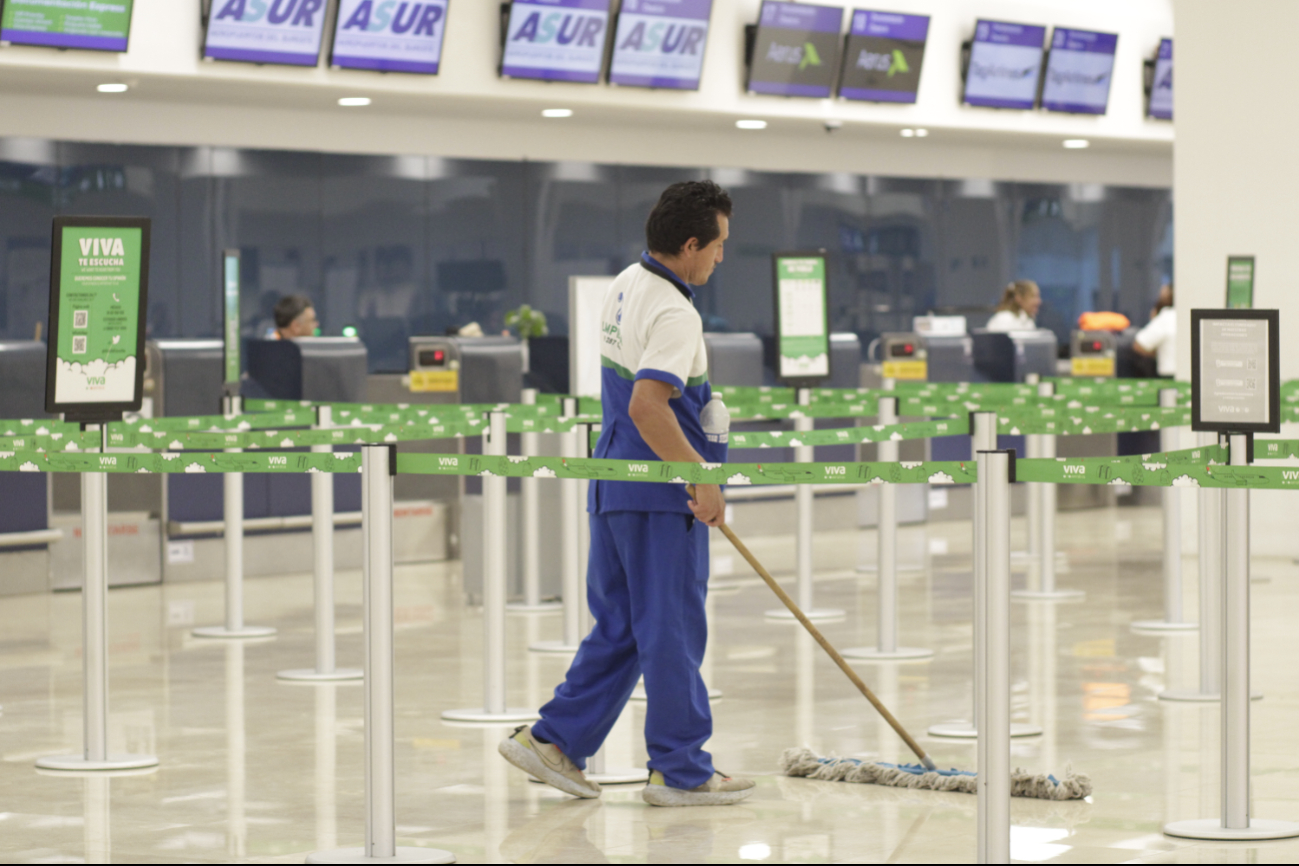 Disminuyen un 3.8% las operaciones en el aeropuerto de Mérida en un mes