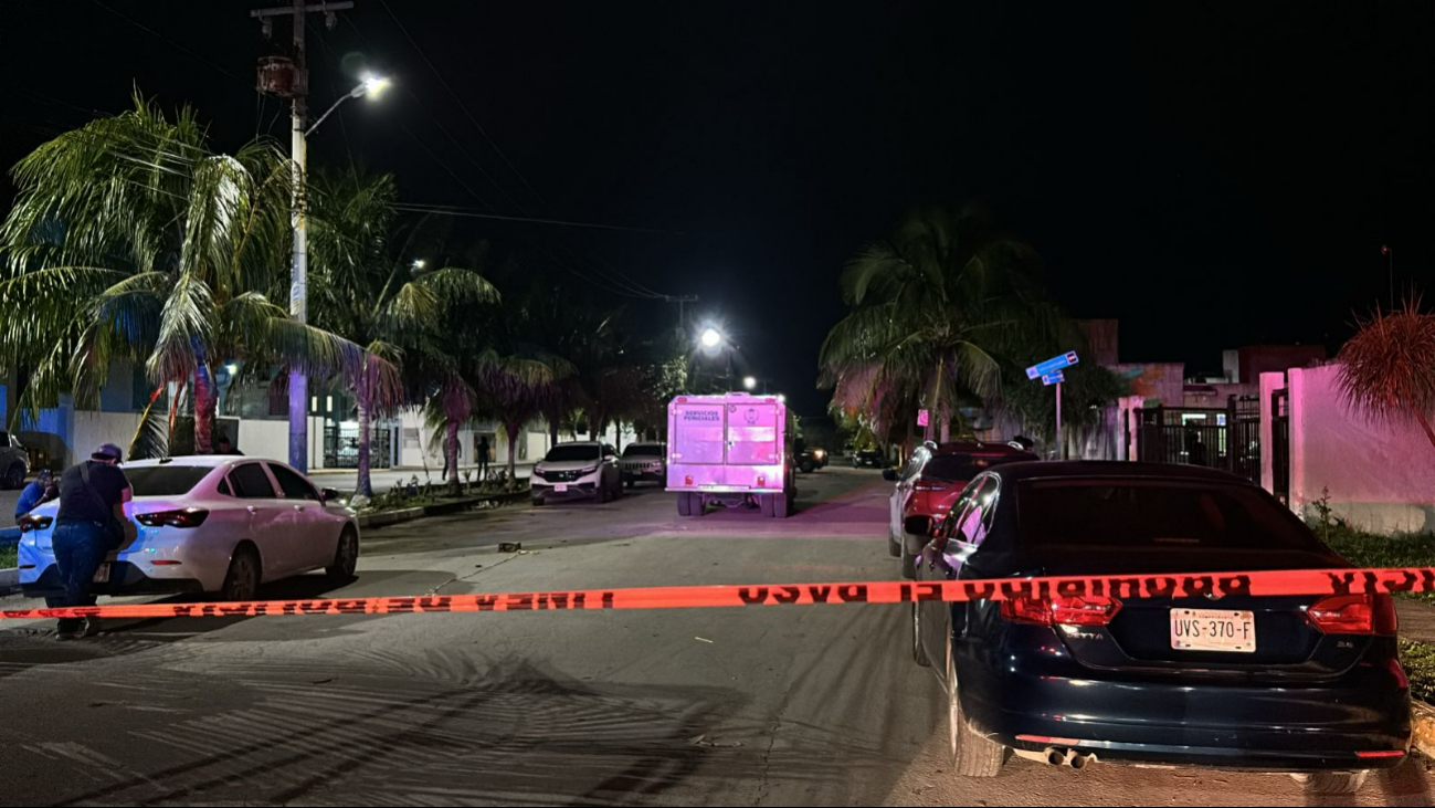 Localizan armas y droga en una vivienda de Cancún