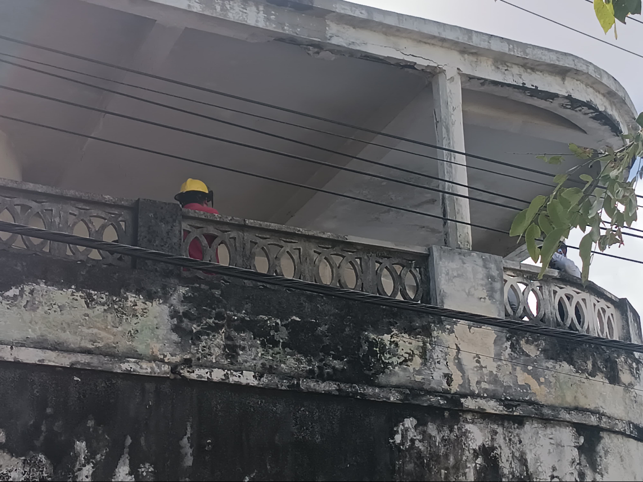  Mujer allana vivienda en Campeche e intenta suicidarse   