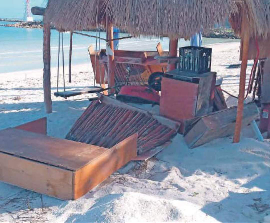 El Huracán Milton destruyó las instalaciones de Pig Beach El Huracán Milton destruyó las instalaciones de Pig Beach