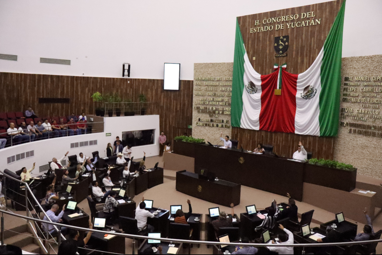 El Congreso del Estado comenzó a recibir los proyectos de presupuesto de los 106 municipios El Congreso del Estado comenzó a recibir los proyectos de presupuesto de los 106 municipios