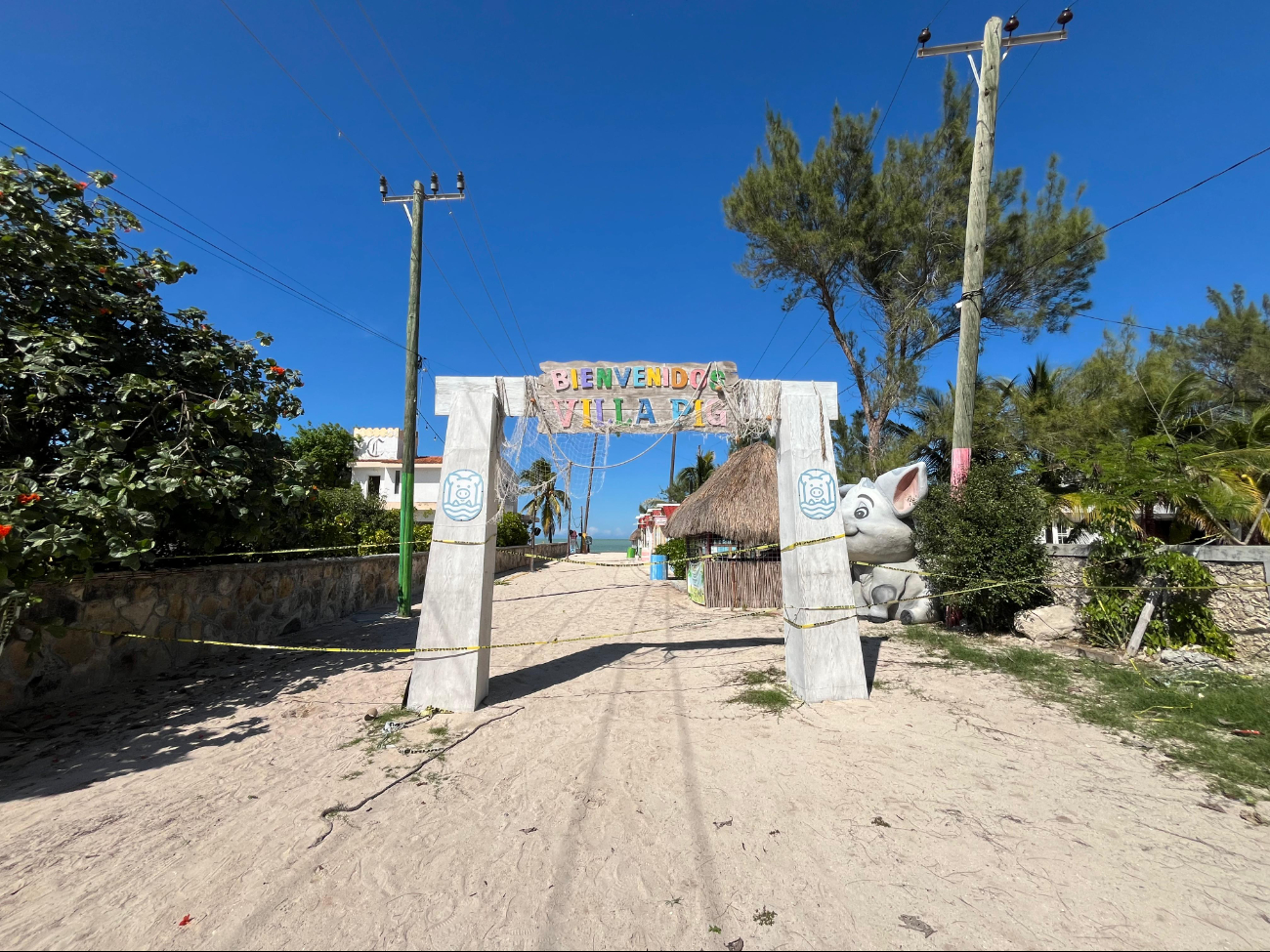 La Pig Beach permanece cerrada y sin acceso al público La Pig Beach permanece cerrada y sin acceso al público