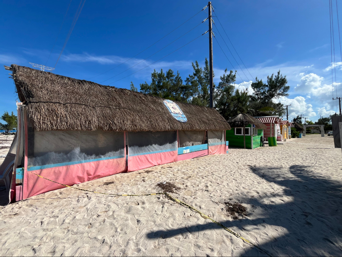 La Pig Beach se encuentra abandonada La Pig Beach se encuentra abandonada