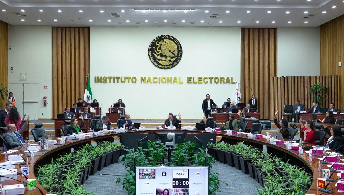 INE solicita al Congreso reconsiderar fecha para elección de jueces y ministros en 2025