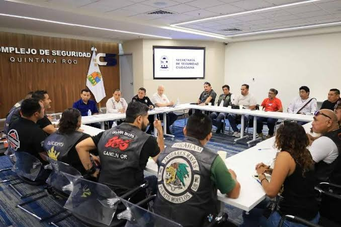 La Ley Chaleco ha recibido gran negativa por parte de los motociclistas en Chetumal. La Ley Chaleco ha recibido gran negativa por parte de los motociclistas en Chetumal.