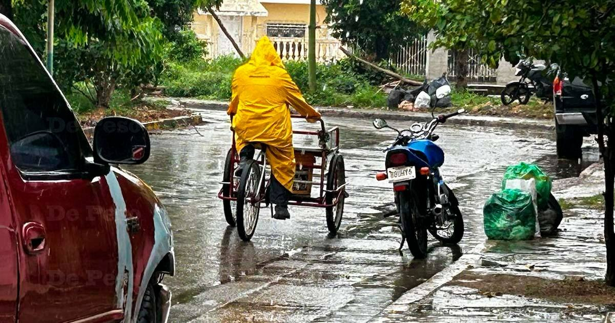 Chetumal continúa en alerta azul por tormenta tropical