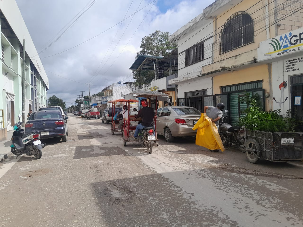 El robo ocurrió mientras el propietario realizaba compras en el mercado público municipal El robo ocurrió mientras el propietario realizaba compras en el mercado público municipal