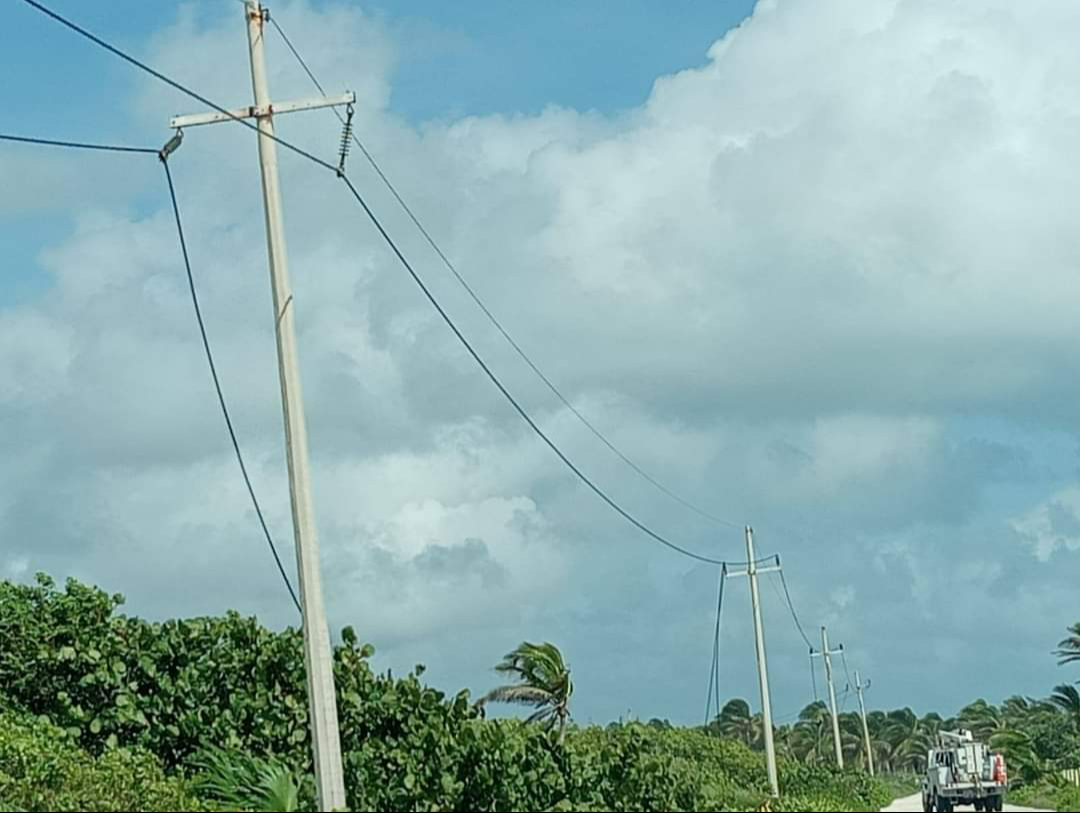 Fallos en la electricidad complican aún más la situación a los habitantes de la región. Fallos en la electricidad complican aún más la situación a los habitantes de la región.
