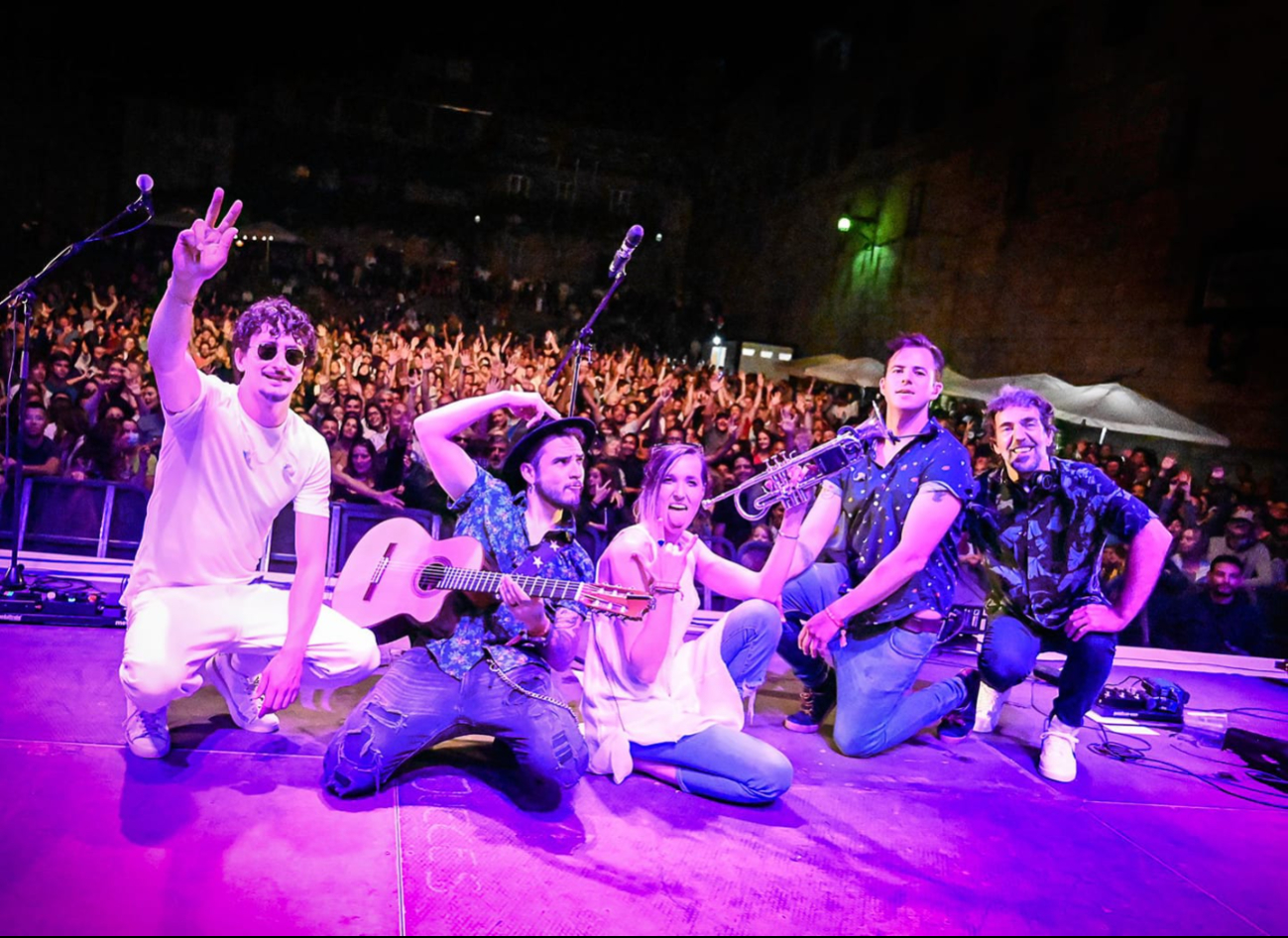 Jenny and The Mexicats llegará a la Noche Blanca de Mérida