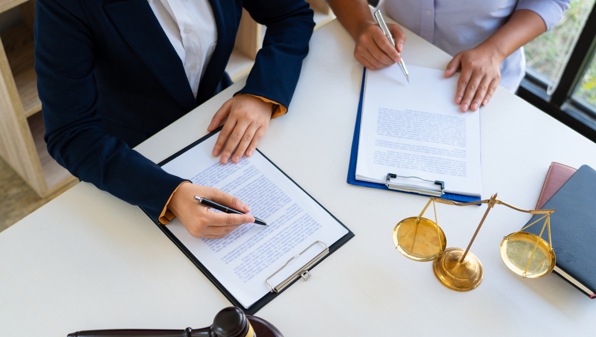 Si no puedes realizar el trámite personalmente, se necesita una carta poder o un poder notarial, según el caso Si no puedes realizar el trámite personalmente, se necesita una carta poder o un poder notarial, según el caso