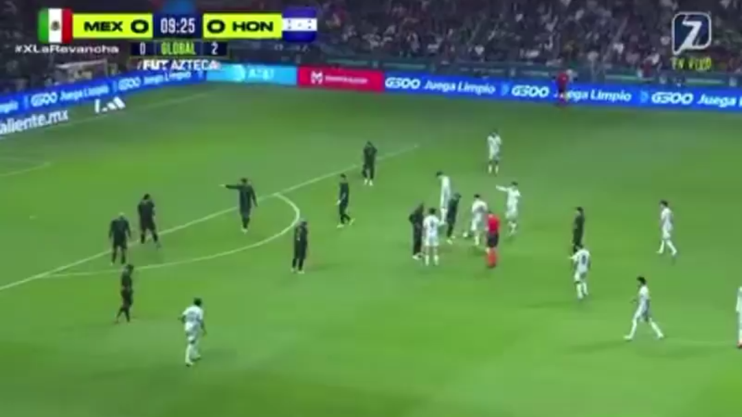 El polémico comentario de Zague sobre el arbitraje canadiense El polémico comentario de Zague sobre el arbitraje canadiense
