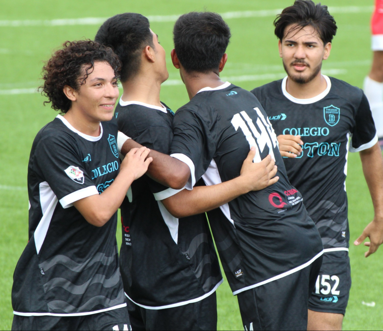 Boston Cancún se reafirmó en el liderato del Grupo Uno con 23 puntos tras su séptima victoria en ocho jornadas. Boston Cancún se reafirmó en el liderato del Grupo Uno con 23 puntos tras su séptima victoria en ocho jornadas.