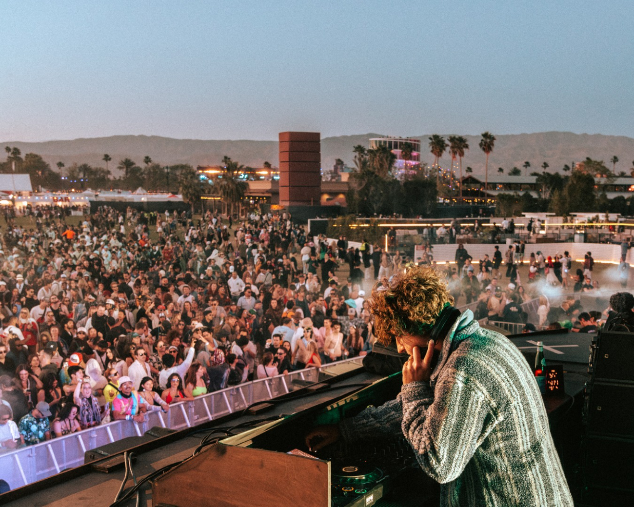 Coachella 2025 promete diversidad musical con géneros como pop, rock, hip-hop y k-pop Coachella 2025 promete diversidad musical con géneros como pop, rock, hip-hop y k-pop