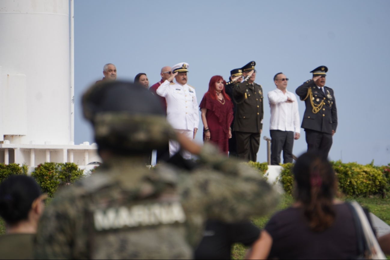 La Gobernadora Layda Sansores San Román encabezó el evento junto a representantes de los tres niveles de gobierno La Gobernadora Layda Sansores San Román encabezó el evento junto a representantes de los tres niveles de gobierno