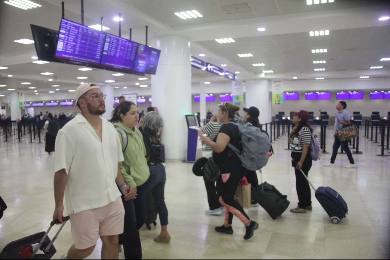 Aeropuerto de Cancún reporta inusual jornada de 517 operaciones hoy jueves 