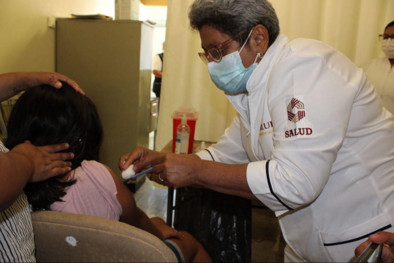 En nuestra Entidad se estarán aplicando 288 mil 177 dosis contra Influenza y 51 mil 970 contra el ‘Coronavirus’ En nuestra Entidad se estarán aplicando 288 mil 177 dosis contra Influenza y 51 mil 970 contra el ‘Coronavirus’