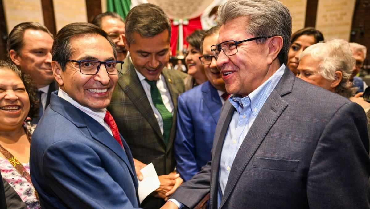 Rogelio Ramírez de la O, titular de la SHCP, con el líder de la bancada de Morena en la Cámara de Diputados, Ricardo Monreal Ávila Rogelio Ramírez de la O, titular de la SHCP, con el líder de la bancada de Morena en la Cámara de Diputados, Ricardo Monreal Ávila