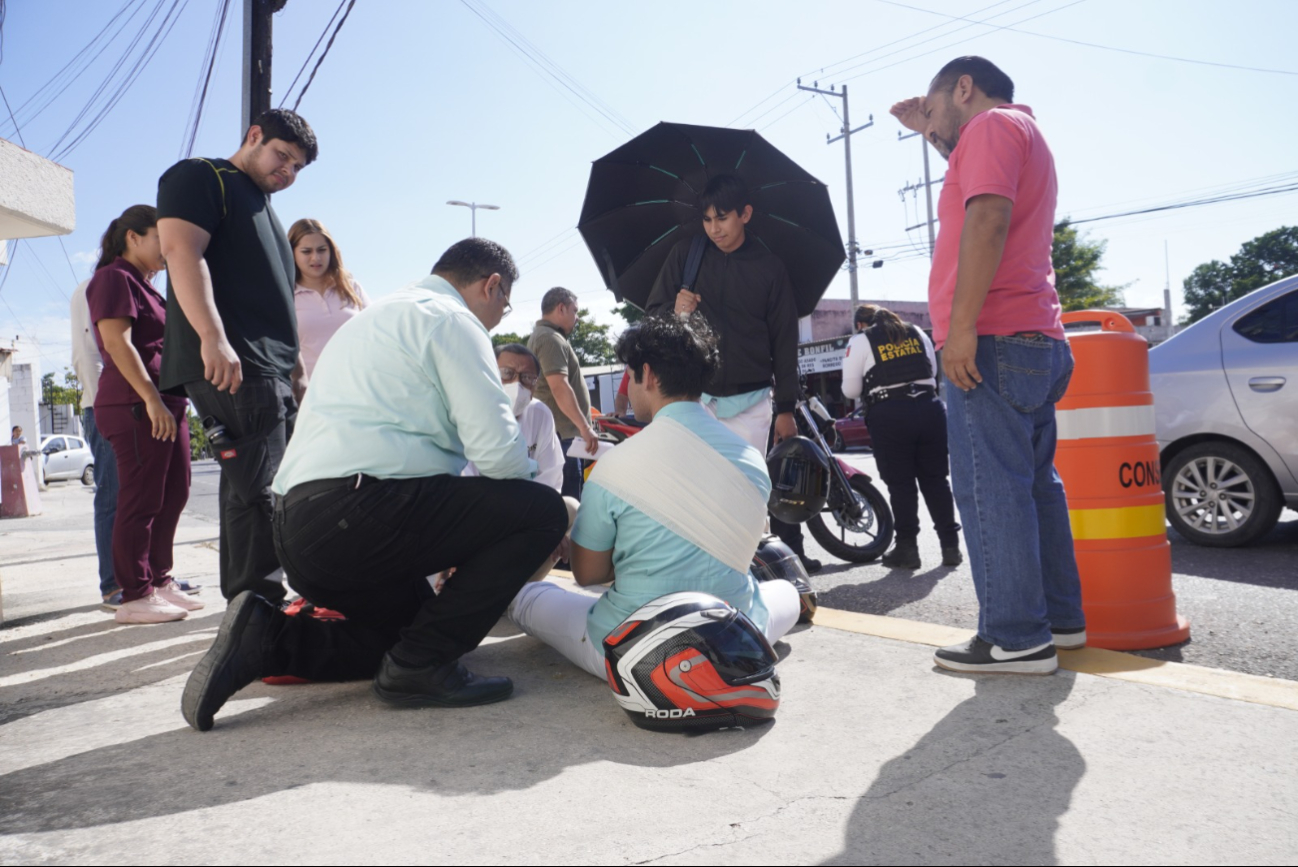 El accidente ocurrió cuando el estudiante disminuyó su velocidad por el tráfico El accidente ocurrió cuando el estudiante disminuyó su velocidad por el tráfico