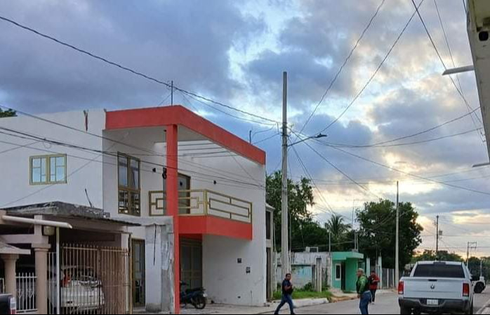El ladrón agredió al policía al ser sorprendido, lo que llevó al uniformado a disparar El ladrón agredió al policía al ser sorprendido, lo que llevó al uniformado a disparar