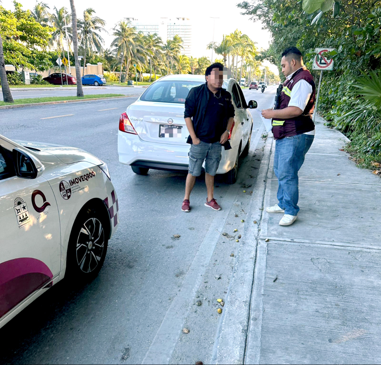 Los taxistas se confabularon con inspectores para hostigar a choferes particulares Los taxistas se confabularon con inspectores para hostigar a choferes particulares