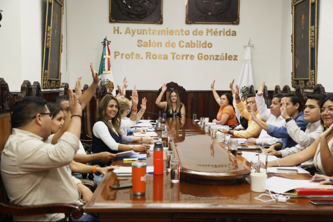 Cecilia Patrón destaca justicia social en nuevo paquete fiscal de Mérida