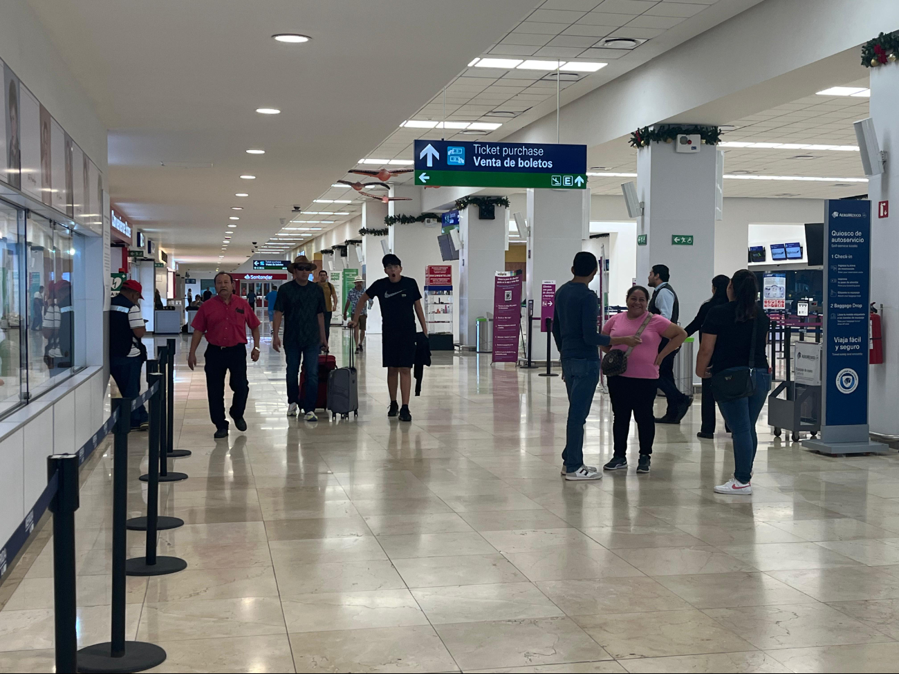 Hay ligera movilidad de pasajeros en el aeropuerto de Mérida Hay ligera movilidad de pasajeros en el aeropuerto de Mérida