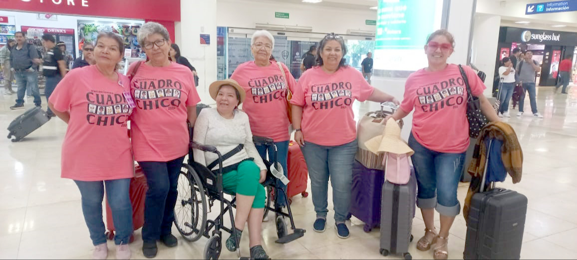 Grupo de amigas de Monterrey cumplen su sueño de vacacionar en Cancún