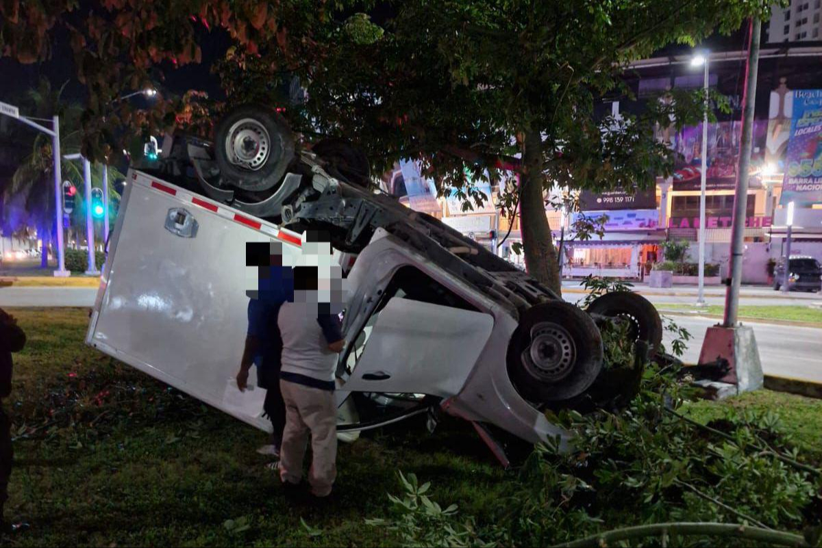 La presunta causa del accidente se debió al exceso de velocidad La presunta causa del accidente se debió al exceso de velocidad