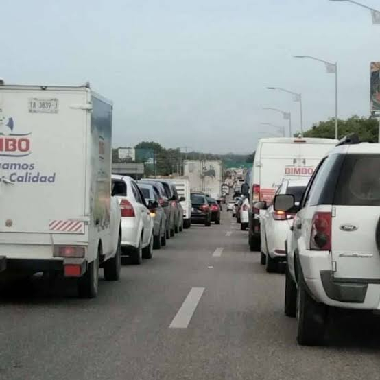 El tráfico en la capital puede llegar a ser agotador para muchos conductores. El tráfico en la capital puede llegar a ser agotador para muchos conductores.