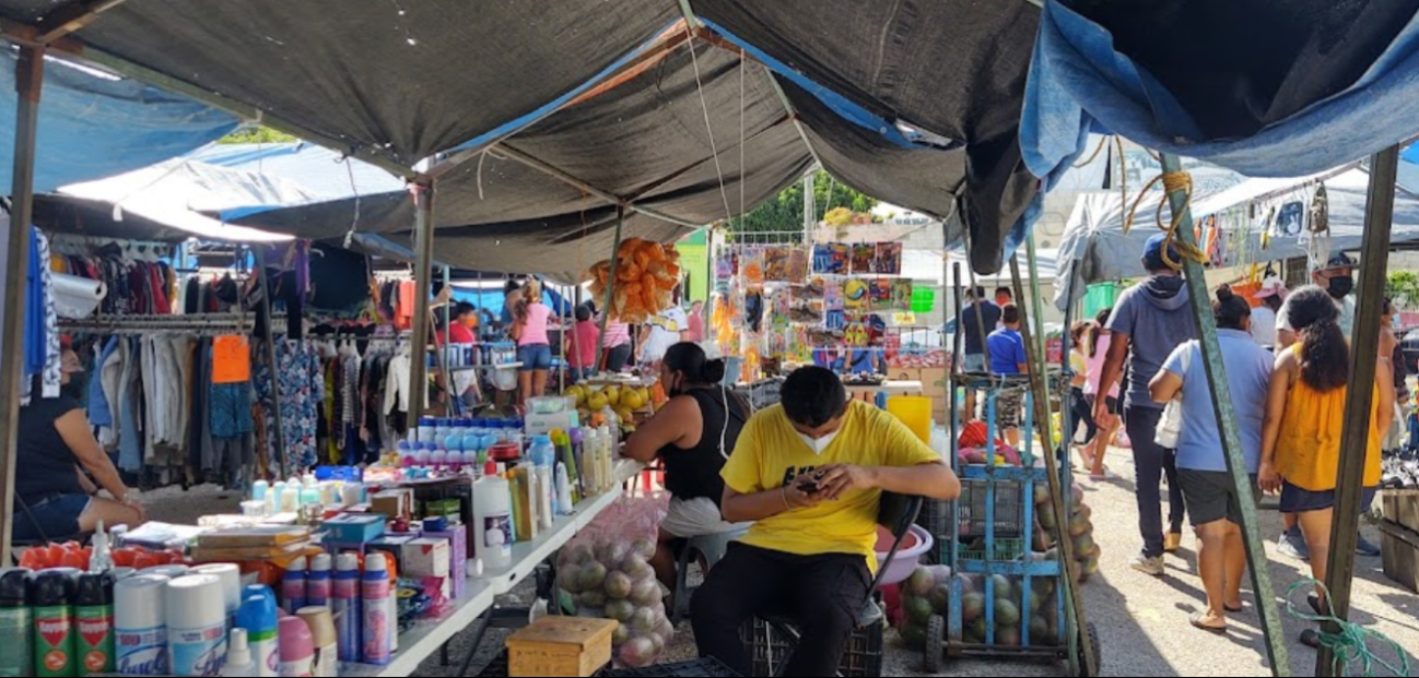 Los tianguis de Mérida son visitados por decenas de personas