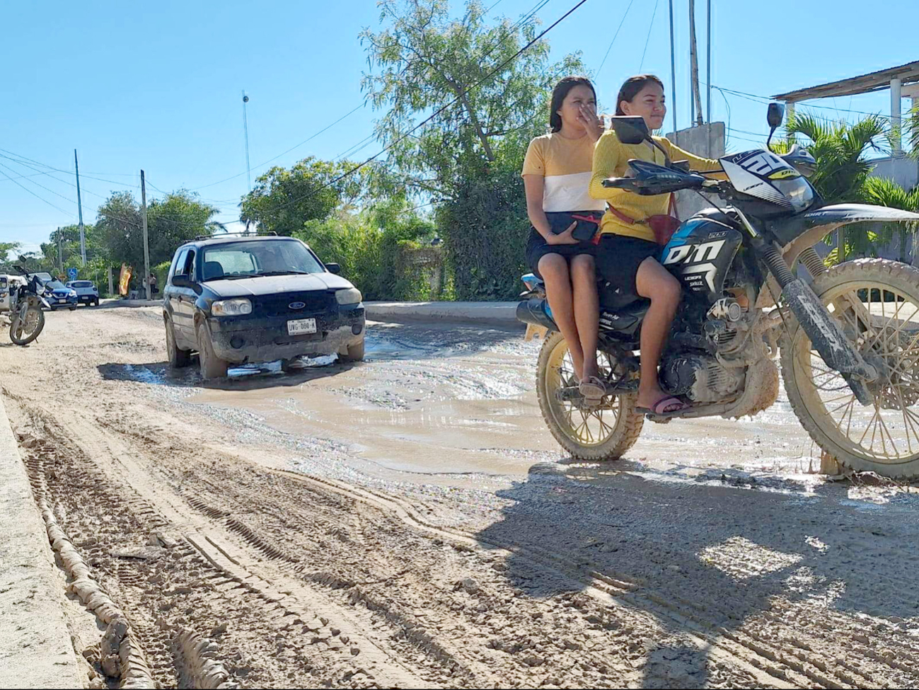 En la carretera de Kantunilkín-Chiquilá se han reportado varios accidentes viales En la carretera de Kantunilkín-Chiquilá se han reportado varios accidentes viales