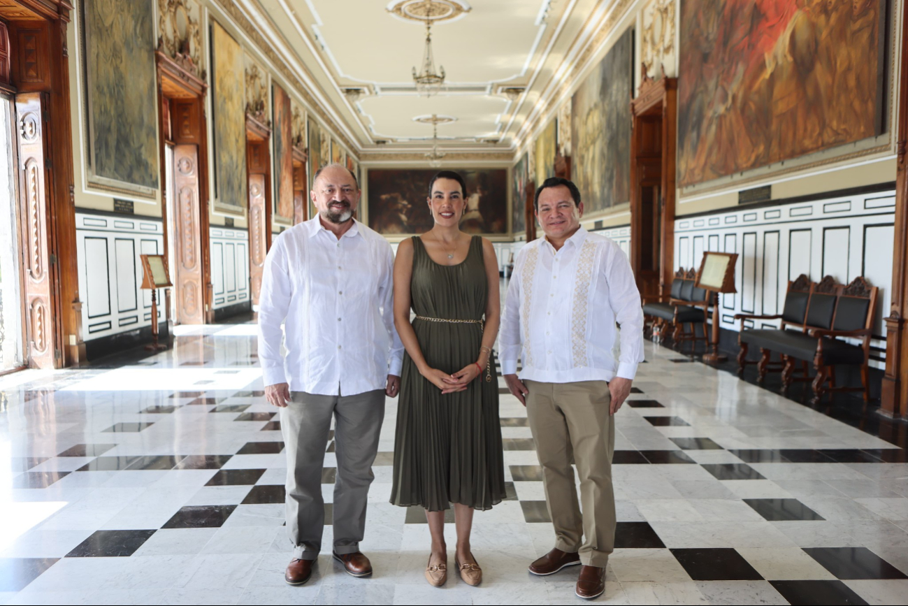 La reunión fue en el Palacio de Gobierno en Mérida La reunión fue en el Palacio de Gobierno en Mérida