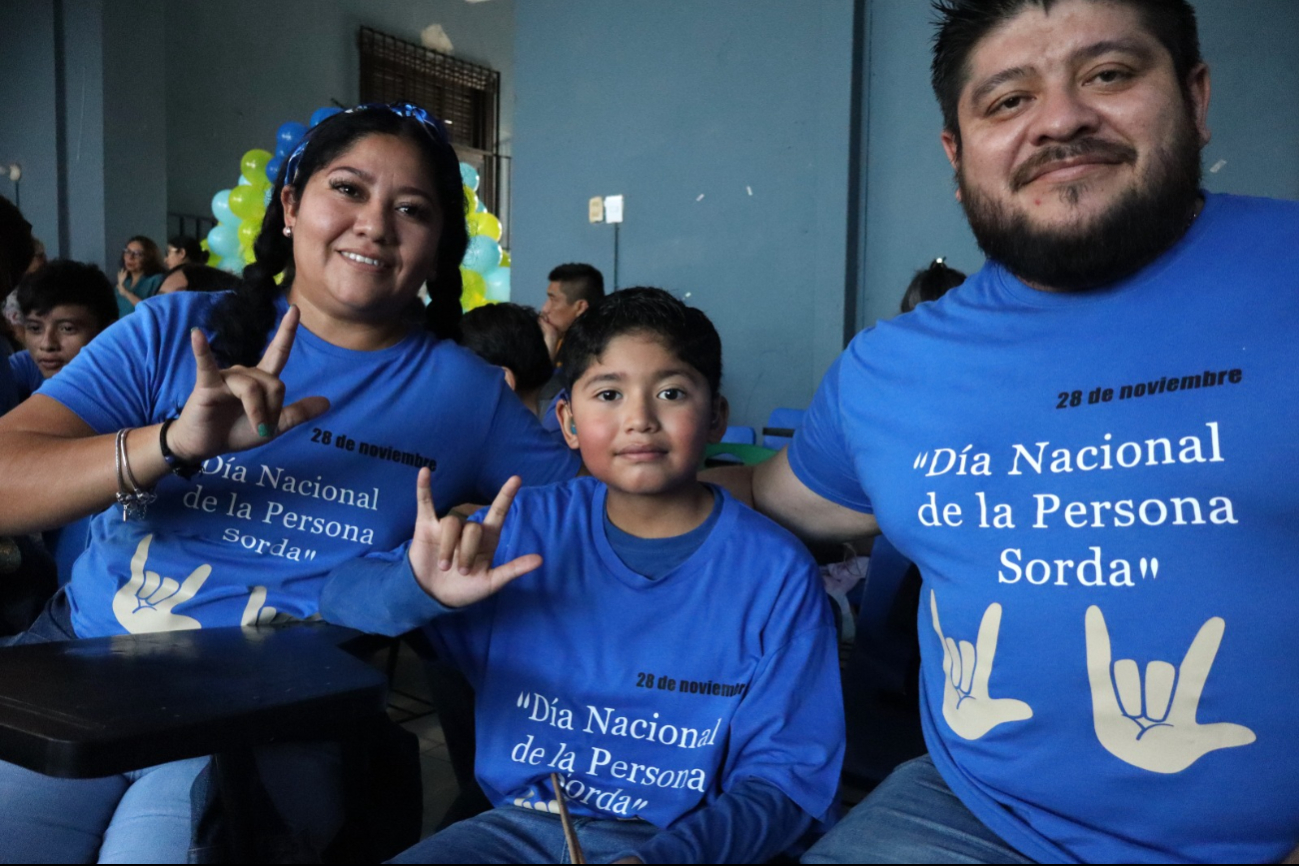 Primaria de Mérida destaca la importancia de reconocer el Día Mundial de la Persona Sorda 
