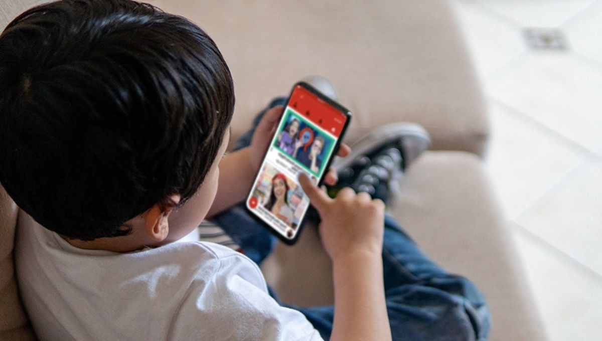 Australia aprueba ley que prohíbe redes sociales a menores de 16 años
