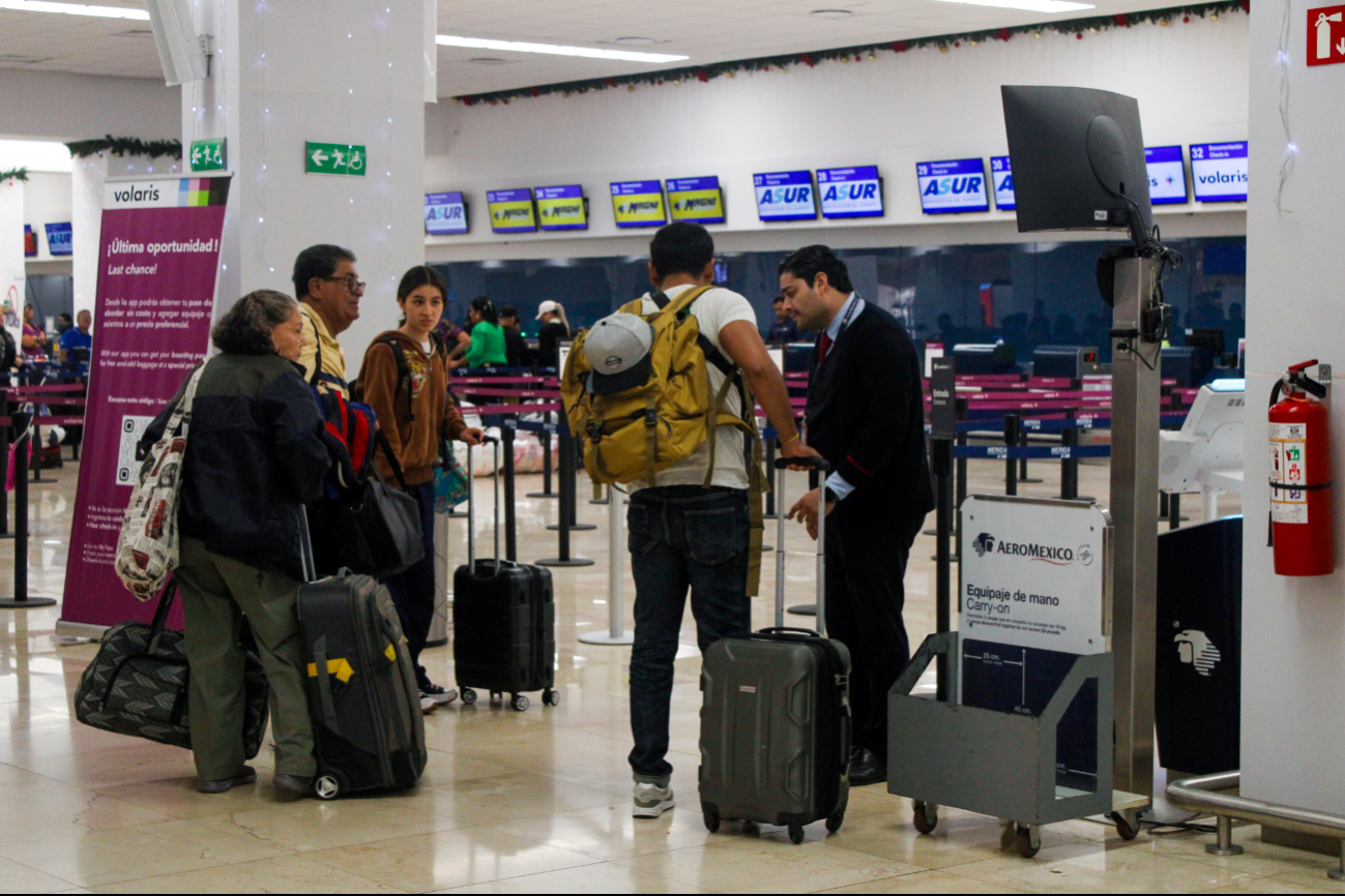 Cinco vuelos llegaron con adelantos hasta de 17 minutos al aeropuerto de Mérida Cinco vuelos llegaron con adelantos hasta de 17 minutos al aeropuerto de Mérida
