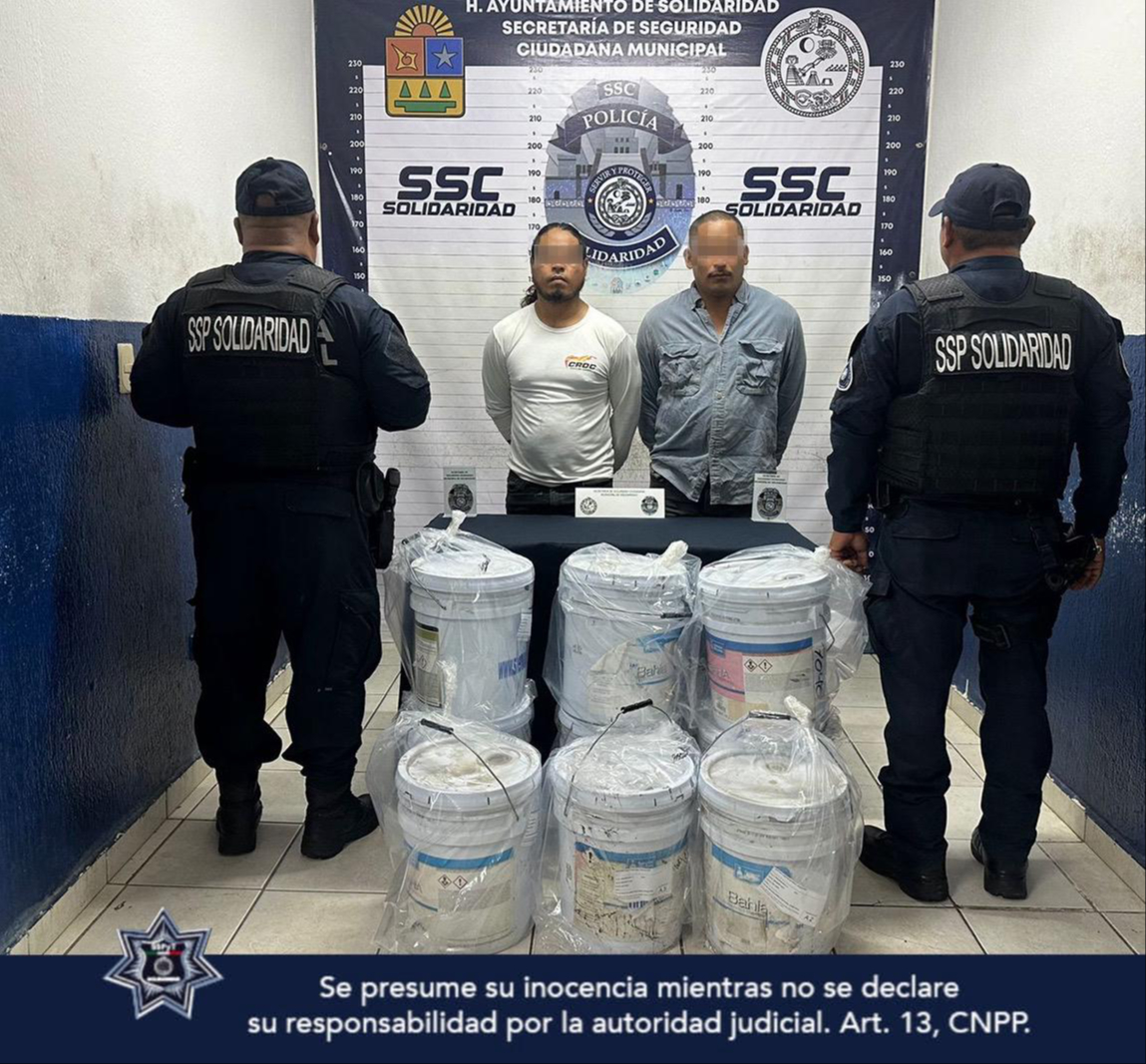 Detienen a dos personas con 180 litros de pintura posiblemente robadas a un comercio