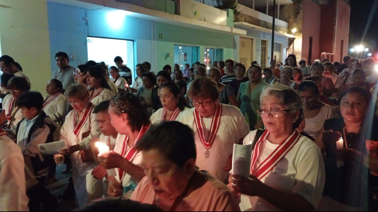 Se entonaron alabanzas a la Virgen de Guadalupe Se entonaron alabanzas a la Virgen de Guadalupe