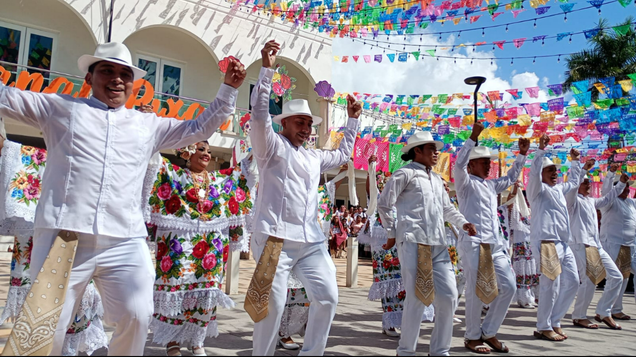 Costumbres y tradiciones del Convite muestran el icónico baile jaranero. Costumbres y tradiciones del Convite muestran el icónico baile jaranero.
