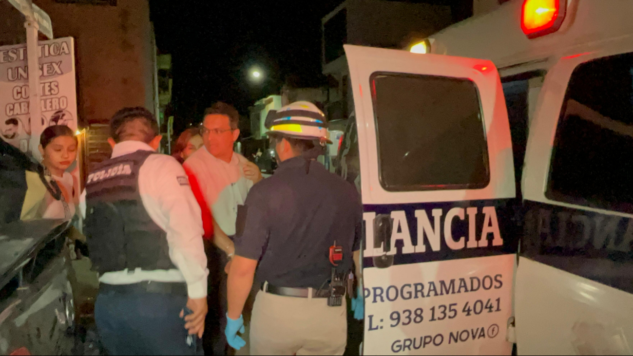 Personal médico del grupo Nova acudió a la escena. Personal médico del grupo Nova acudió a la escena.