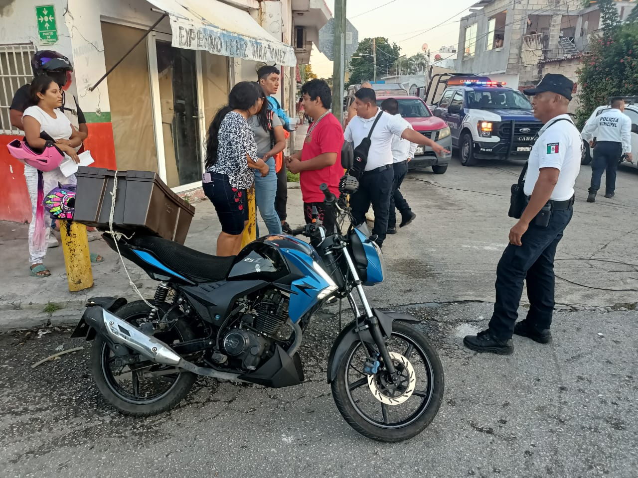 Encontronazo de motocicletas en la Héctor Pérez Martínez Encontronazo de motocicletas en la Héctor Pérez Martínez