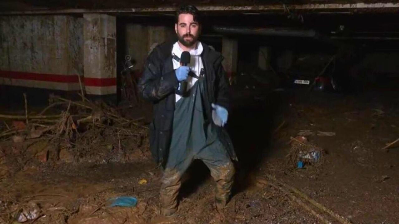   Tras la Dana, reportero español intenta engañar a los televidentes, es captado en video y lo despiden   
