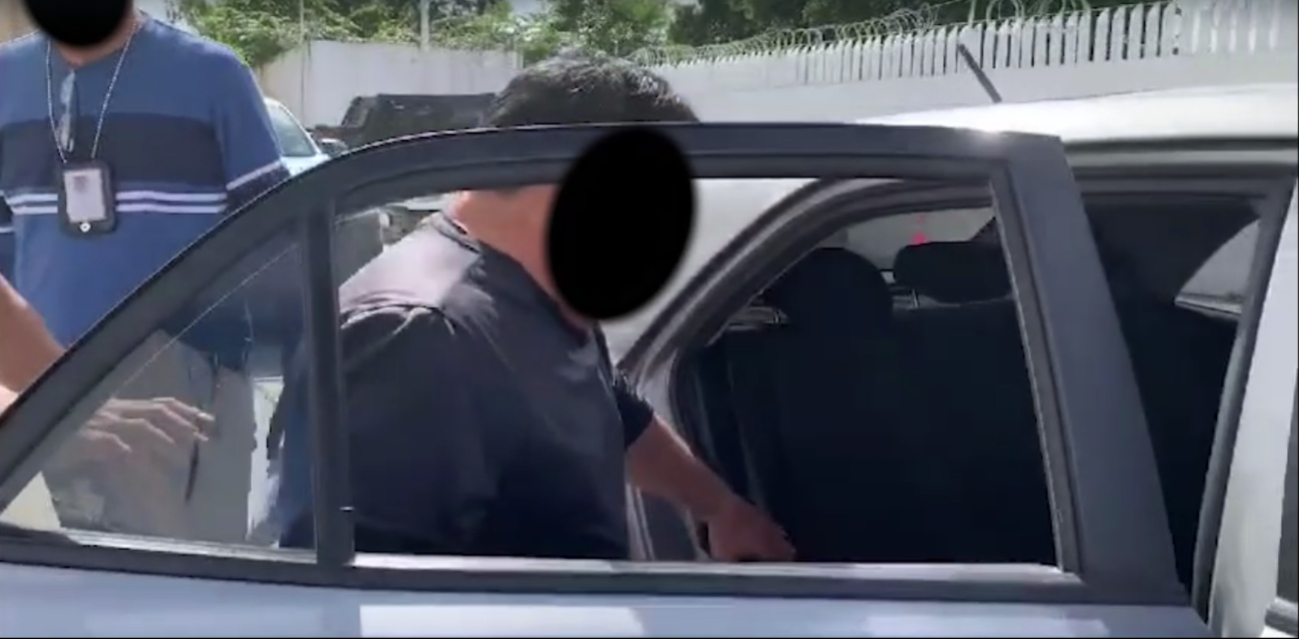 Salomón "N" fue detenido en la Supermanzana 228 al darse la orden de su captura Salomón "N" fue detenido en la Supermanzana 228 al darse la orden de su captura